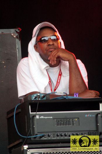 Mafia and Fluxie (Jam) Reggae Geel Festival - Belgien - 05. August 2006 (4).jpg